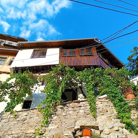 Bobevata Guest House - Floor 1 - Stunning View Old Town Veliko Tarnovo Exterior photo